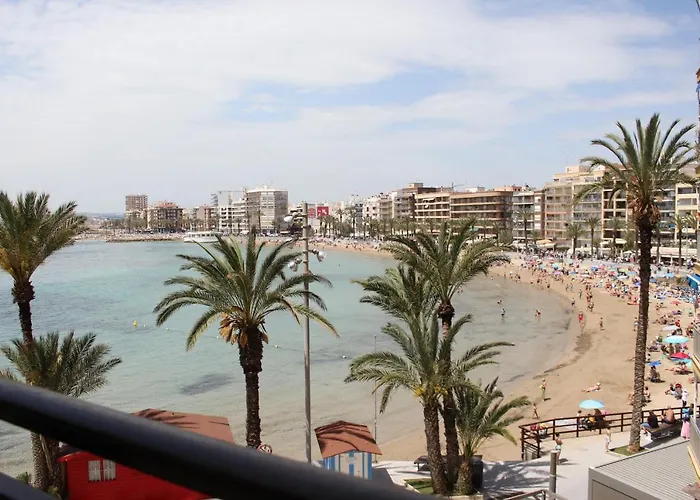 Frente Playa Del Cura דירה